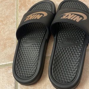 Nike slides
